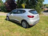 Renault Clio 1.2 16V 75 Limited  - Renault Clio: 16v