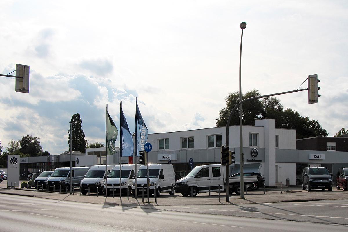 showroom-image-main