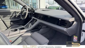 2020 Porsche TAYCAN 缩略图 11