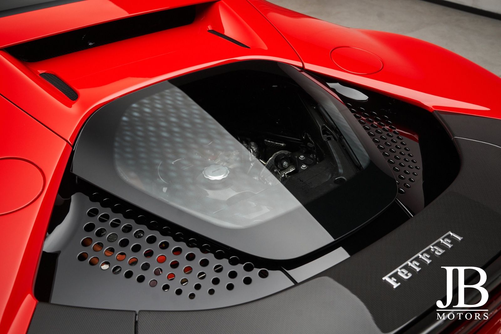 Fahrzeugabbildung Ferrari SF90 Stradale Full Carbon Lift Racing Seats JBL