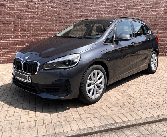 BMW 225 Active Tourer 225xe Hybr., * 27 Tkm*,  Leder