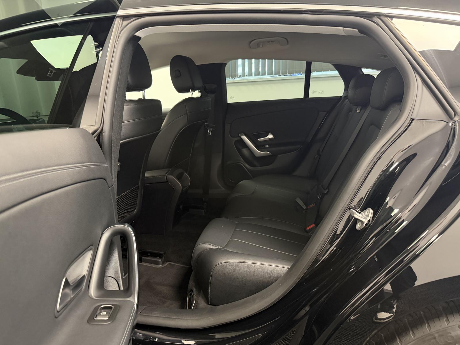 Mercedes-Benz CLA d Aut. Shooting Brake Urban LED Leder, миниатюра 17