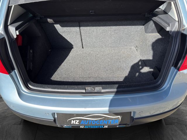 Volkswagen Golf V Lim. United*NAVI*APPLE*SHZ*KAMERA*PDC*