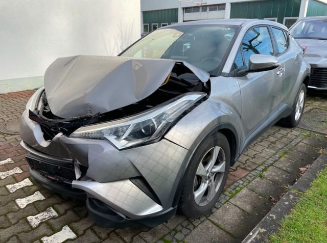 Toyota C-HR Flow UNFALL