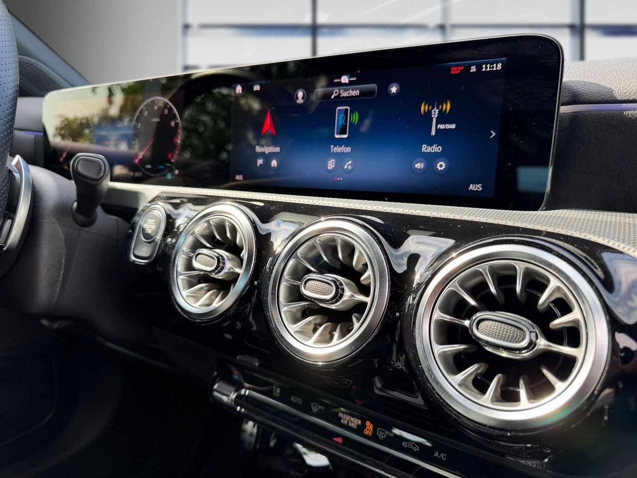 Fahrzeugabbildung Mercedes-Benz A 200 AMG+LED+AMBIENTE+DAB+LHZ+SHZ+