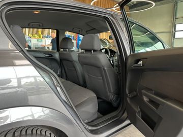 MYAUTOCENTER – Gebraucht- und Jahreswagen mit Werkstattservice in Pfaffenhofen Opel Astra H Lim. Edition *TEMPO*KLIMA*1-HAND*