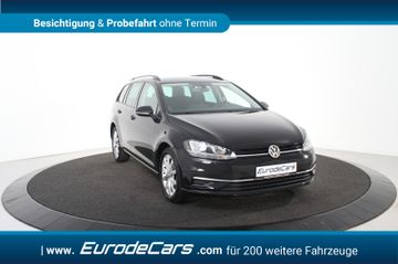 Volkswagen Golf - 8