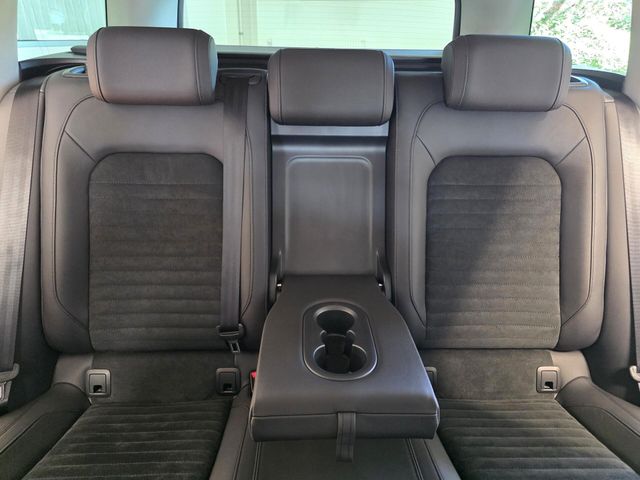 VW Passat Variant — Foto 22