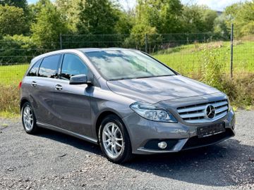 Mercedes B 180 - 1