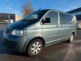 Volkswagen T5 Multivan 2.5 TDI 1.Hand - gebrauchte VW T5 Multivan aus dem Jahr 2003