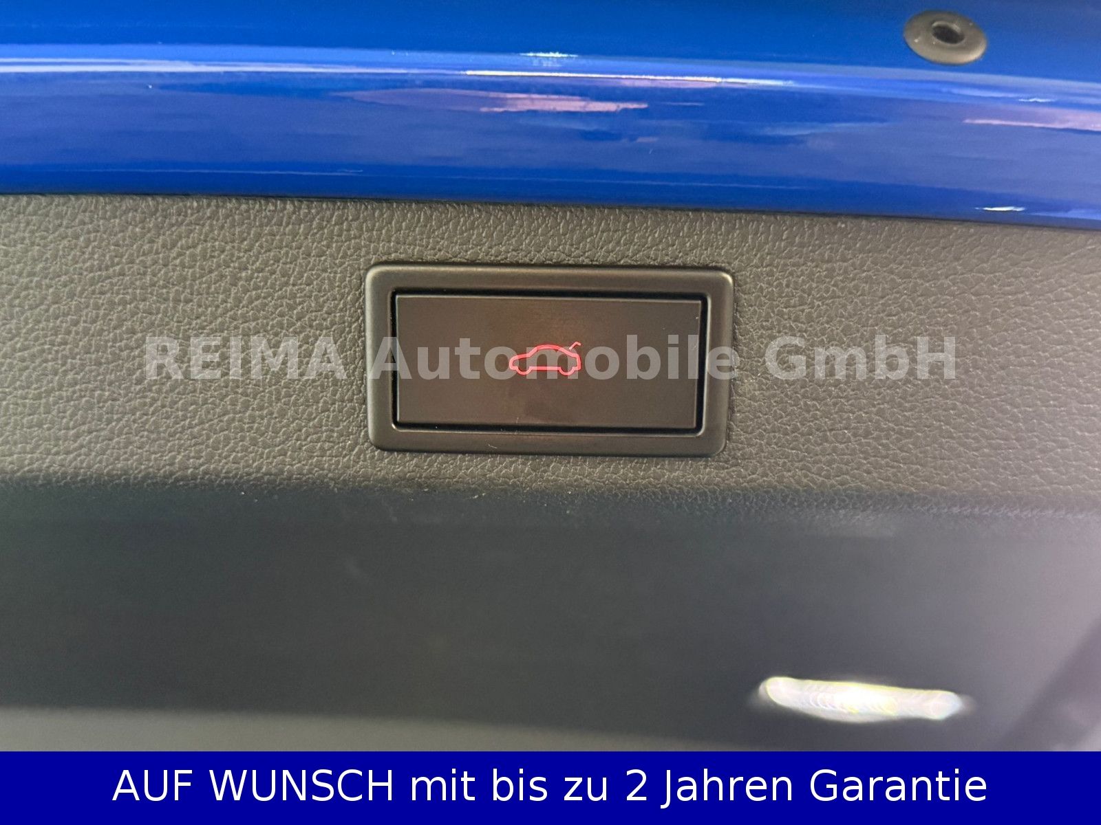 Fahrzeugabbildung SKODA Superb Combi L&K iV Hybrid, Matrix,SOH 94,1 %