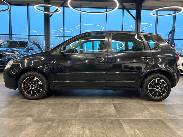 MYAUTOCENTER – Gebraucht- und Jahreswagen mit Werkstattservice in Pfaffenhofen Volkswagen Polo IV Comfortline *TÜV NEU*KLIMA*ELEKTR.FENSTE