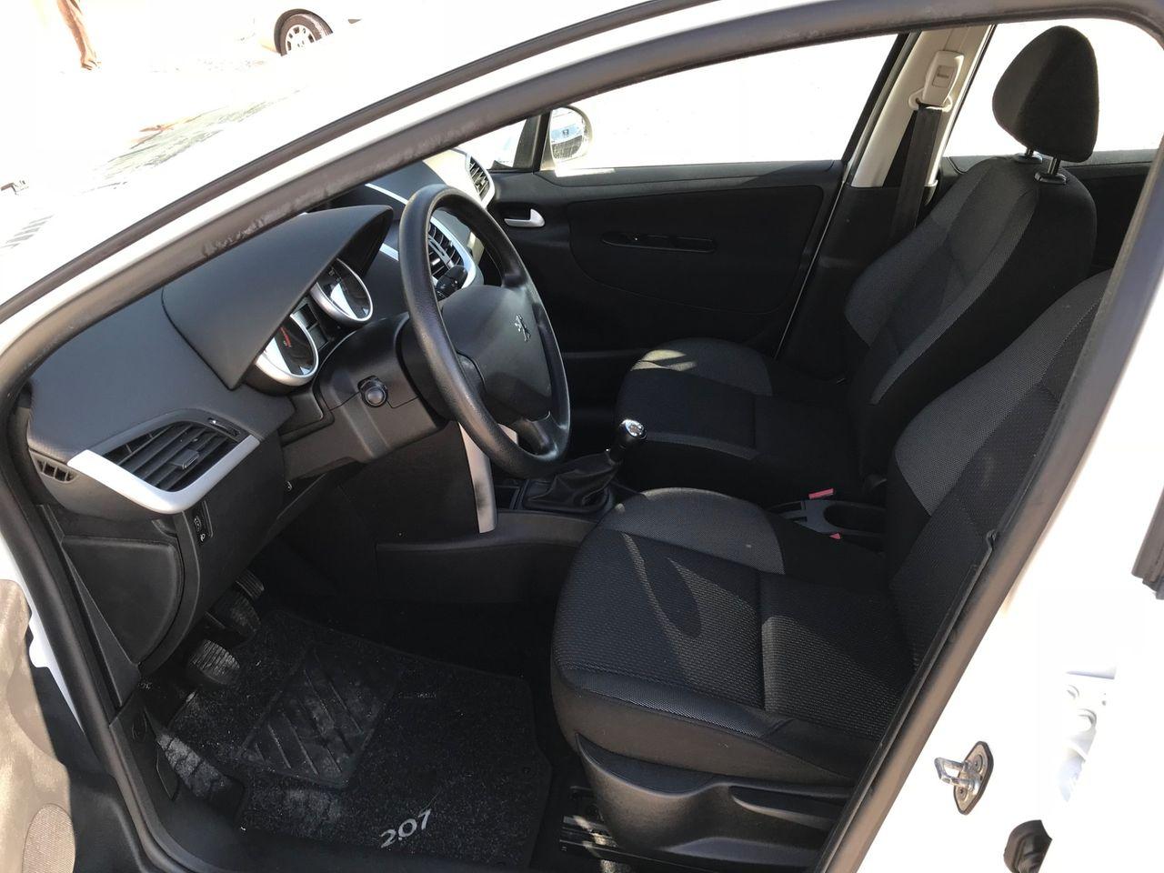 Peugeot 207 2013 — photo 6