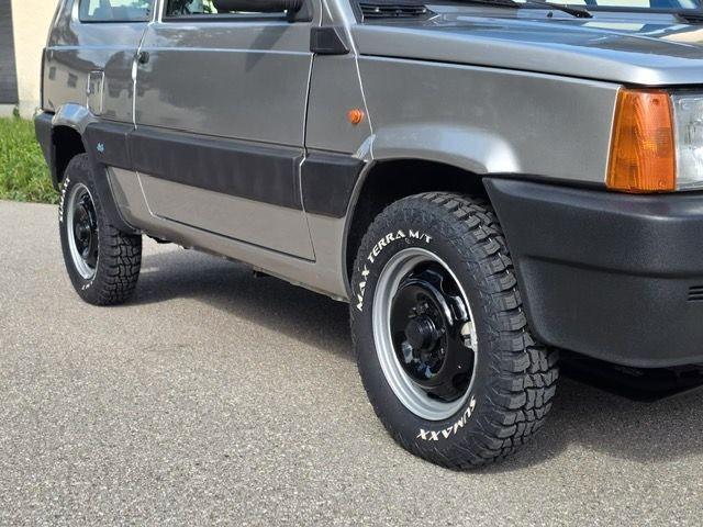 Fiat Panda 141 4x4 TÜV NEU viele Neuteile