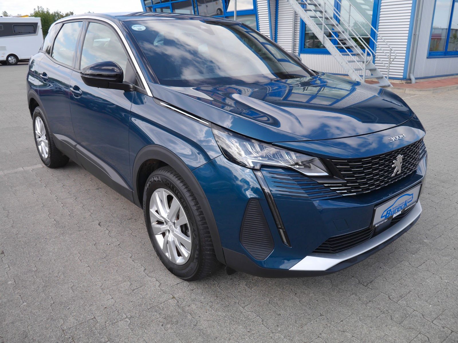 Peugeot 3008 PureTech 130 APP-Navi/LED/SHZ/Kamera