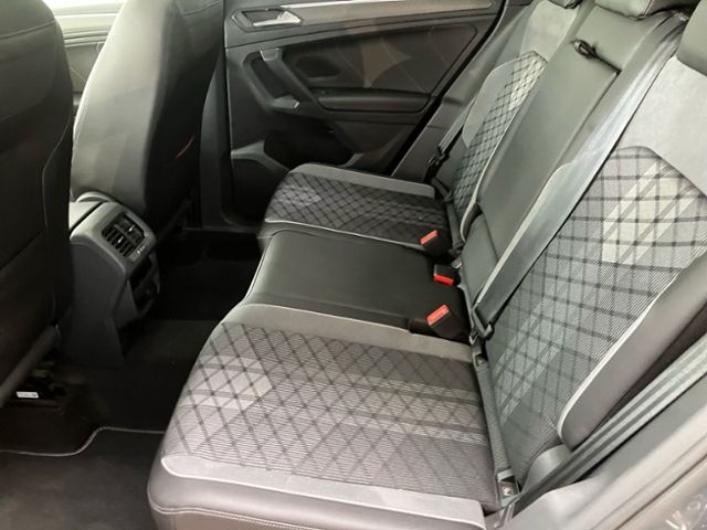 Fahrzeugabbildung Volkswagen TIGUAN 2.0 TDI 147 KW DSG R-LINE 4-MOTION AHK LE
