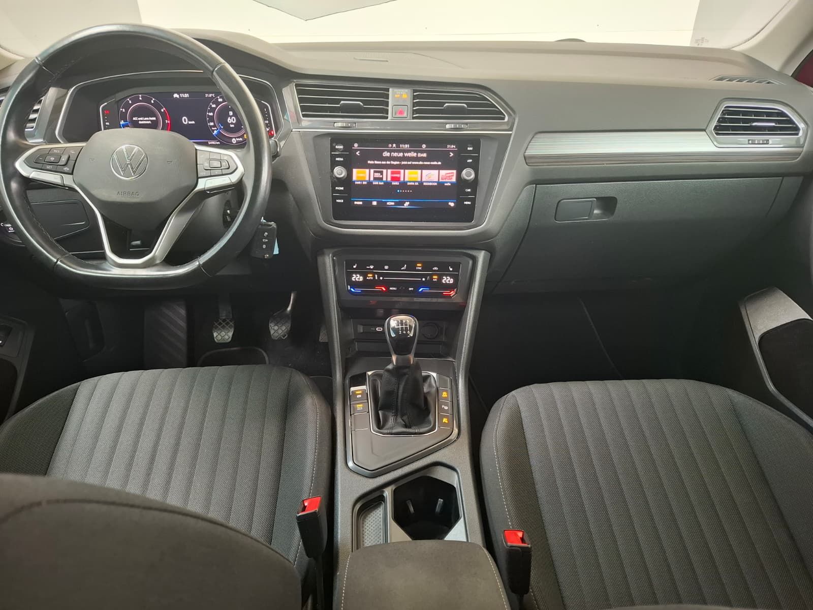 Fahrzeugabbildung Volkswagen Tiguan Allsp. Life 1.5 TSI +ACC+LED+AreaView+AHK