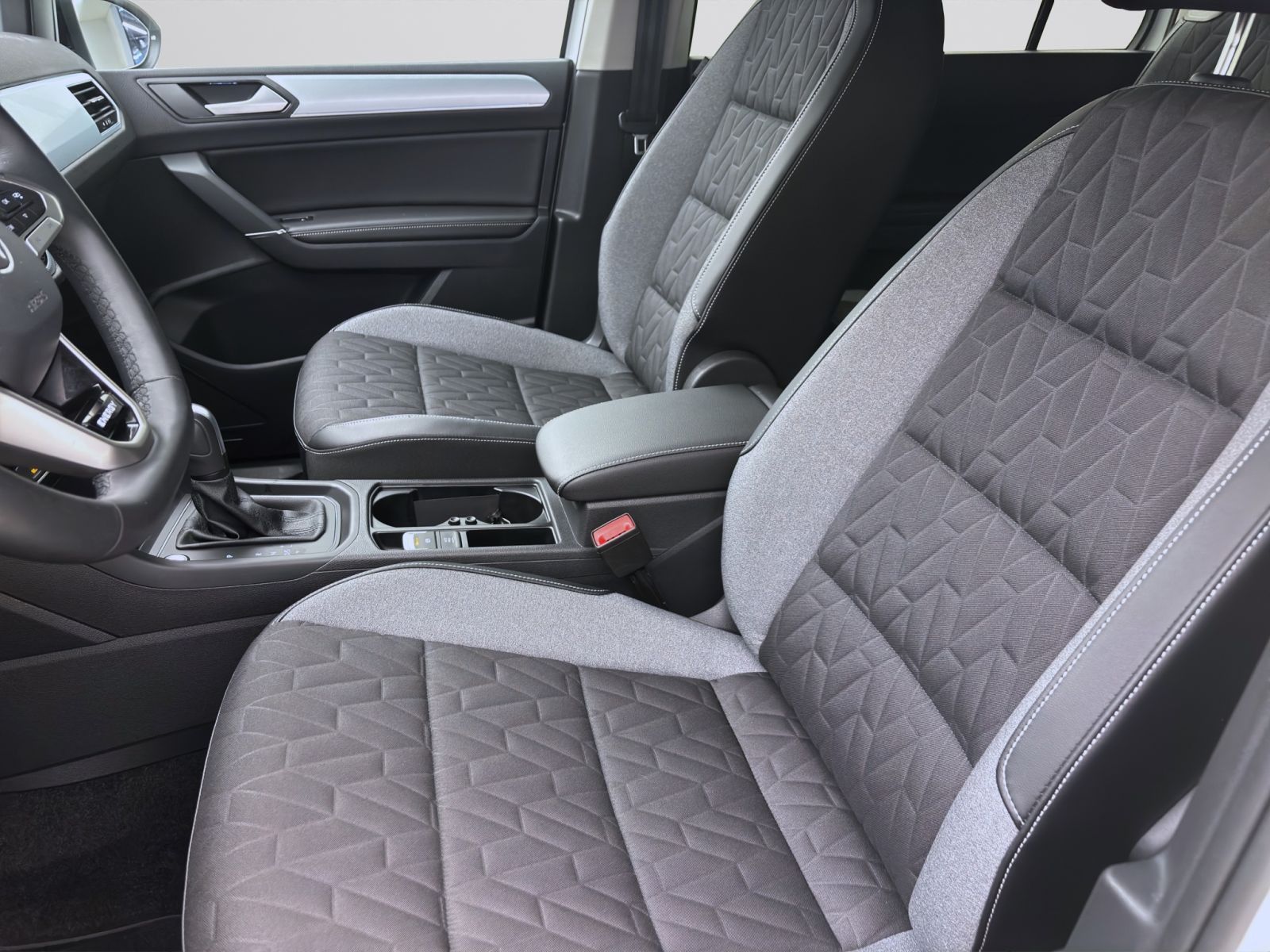 Volkswagen Touran - Bild 10