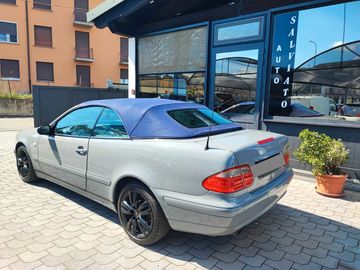 Mercedes CLK 230 - 4