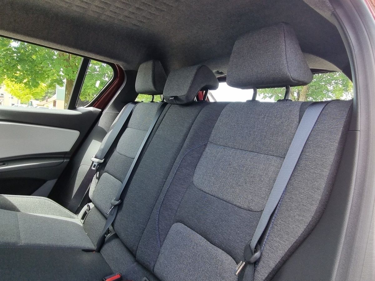 Fahrzeugabbildung Renault R 4 E-Tech elektrisch Evolution 150 Comfort Rang