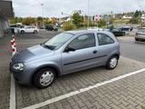 Opel Corsa C 1.2  75 PS  EZ 10/2002  - Opel Corsa aus 2002: 1.2