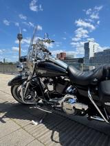 Harley-Davidson Road King FLHRC - HARLEY-DAVIDSON 2011 ROAD KING