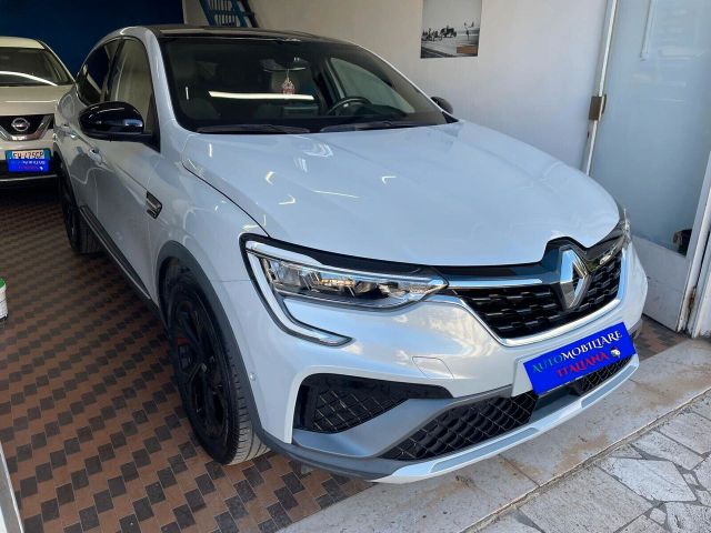 Renault Arkana Hybrid E-TECH 145 CV R.S. Line