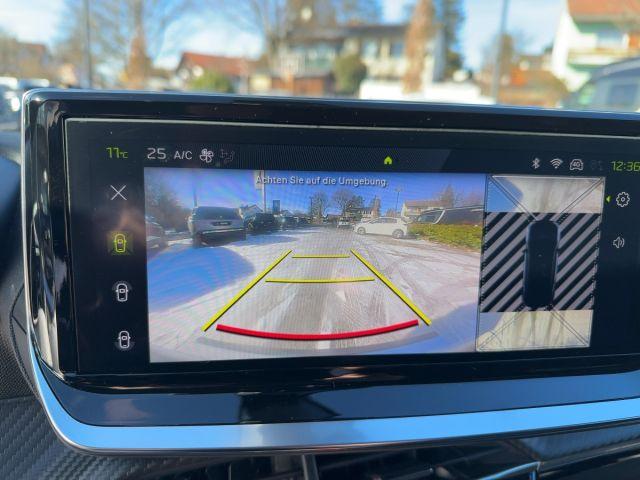 Peugeot 2008 PureTech 130 EAT8 Allure, 360° Kamera