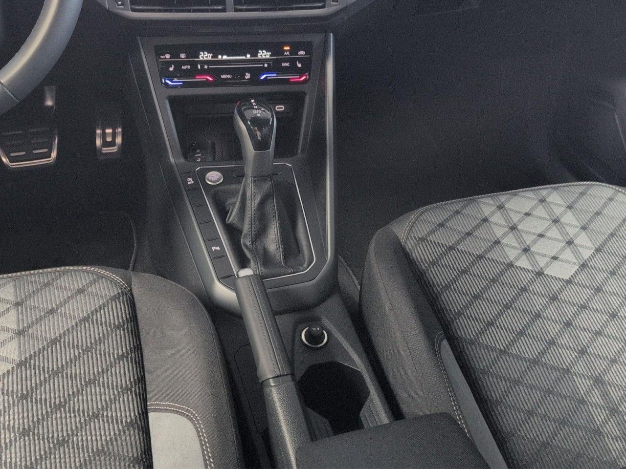 Polo R-Line 1.0 TSI DSG Klima Navi