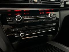 BMW X5 30d M SPORT / 4x4 /1./ NUR 26.tKM /GARANTIE BMW X5 30d M SPORT / 4x4 /1./ NUR 26.tKM /GARANTIE
