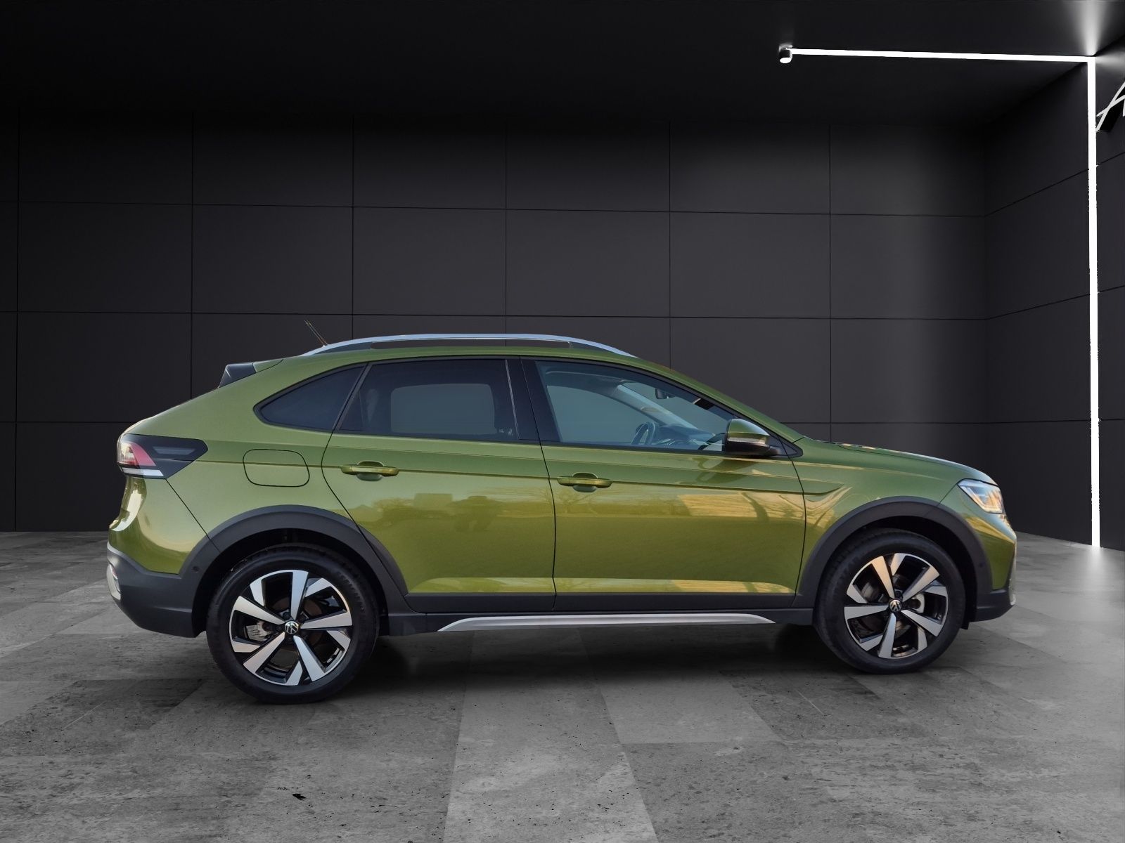 Fahrzeugabbildung Volkswagen Taigo 1.0 TSI Style DSG Matrix RFK SHZ ACC APP