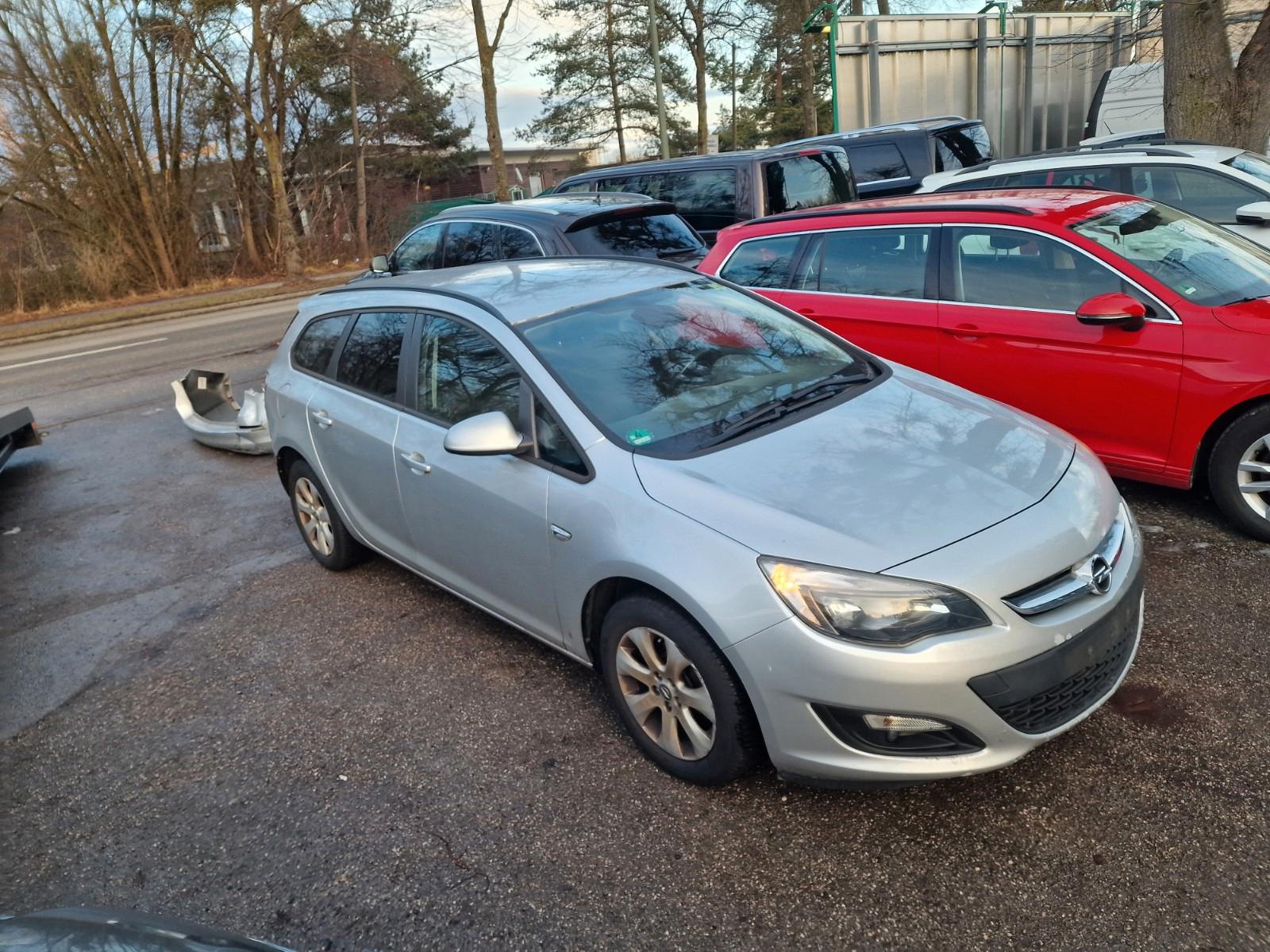 Opel Astra J Sports Tourer Edition*E6*LEDER