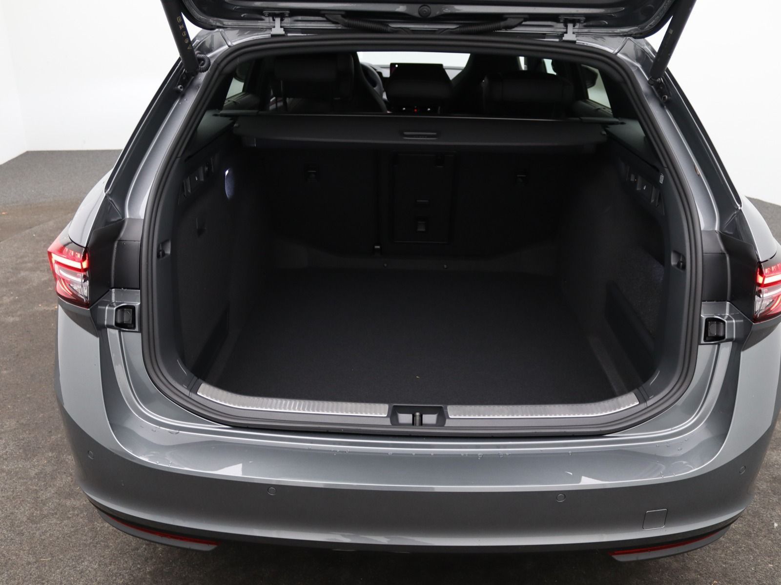 Skoda Superb - Bild 8