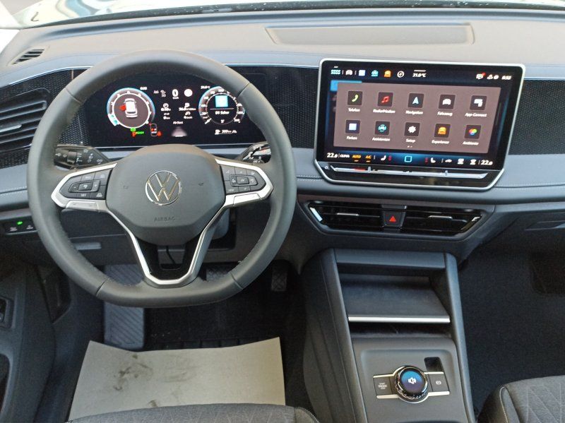 Fahrzeugabbildung Volkswagen Tiguan 1.5 eTSI Life DSG