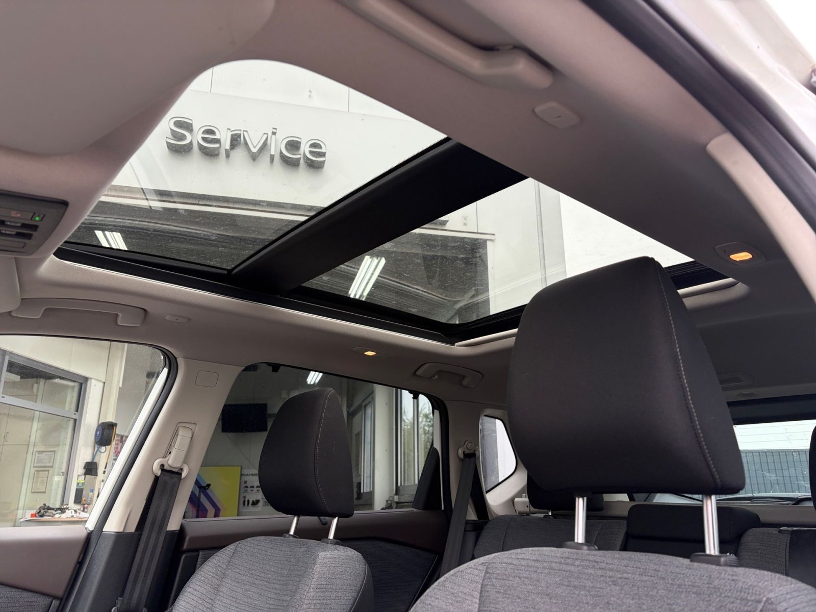 Fahrzeugabbildung Nissan X-Trail 1.5 VC-T MHEV N-Connecta*AHK*SHZ*360°Kam