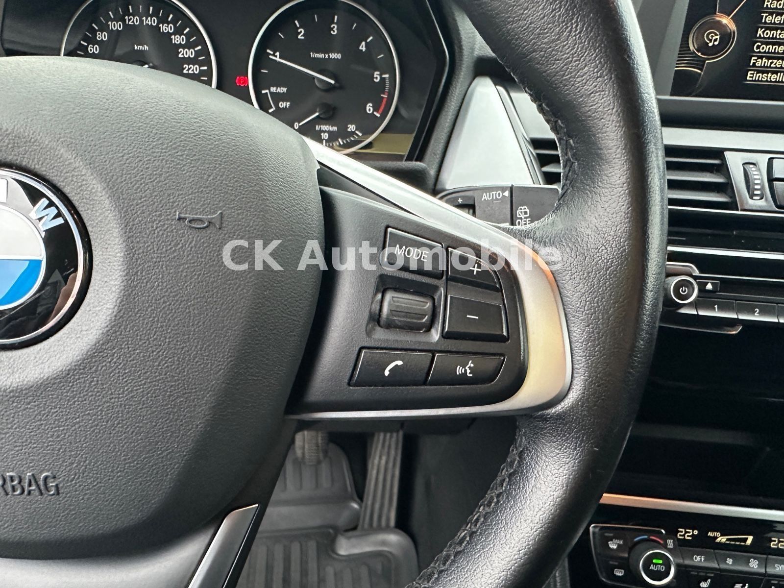 Fahrzeugabbildung BMW 218d Active Tourer Advantage/LED/SHZ/PDC