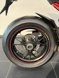 Ducati Panigale V4 S