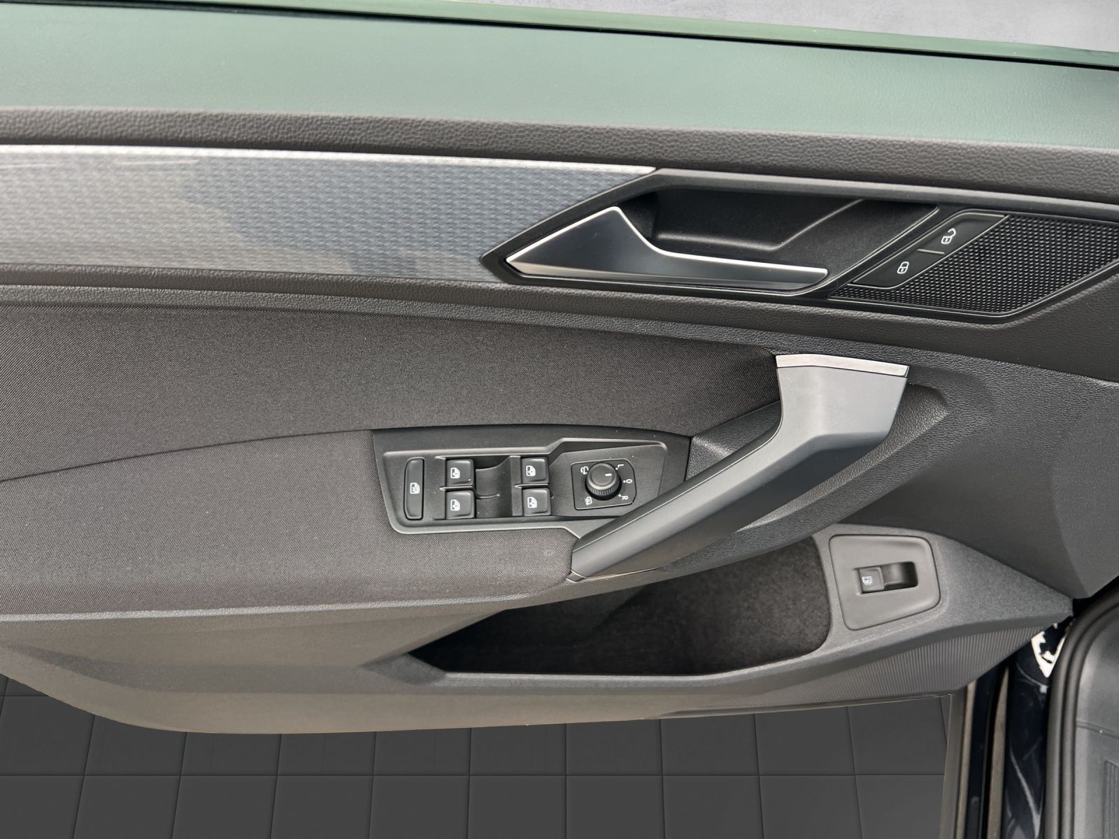 Volkswagen Tiguan - Bild 18