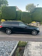 Mercedes-Benz E 500 4matic - Mercedes-Benz E 500 aus 2015