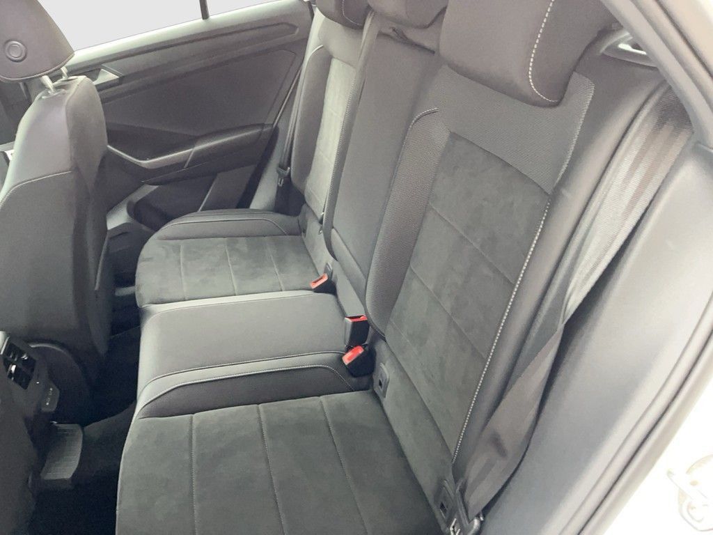 Volkswagen T-Roc - Bild 11
