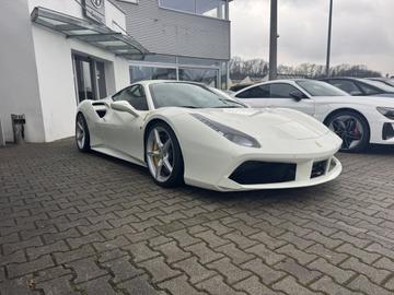 صورة 3 لـ 2017 Ferrari 488 GTB