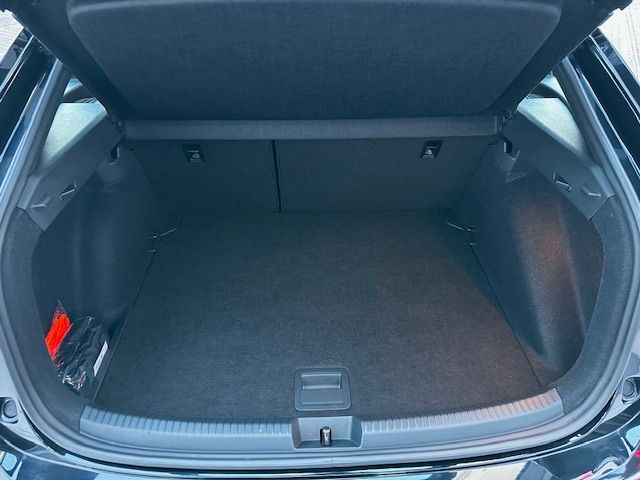 Taigo R-Line TSi Navi Kamera ACC Matrix