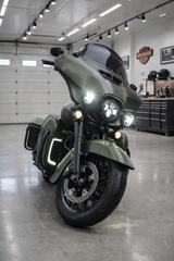 Harley-Davidson FLHXS - Harley-Davidson Motorräder in Bonn