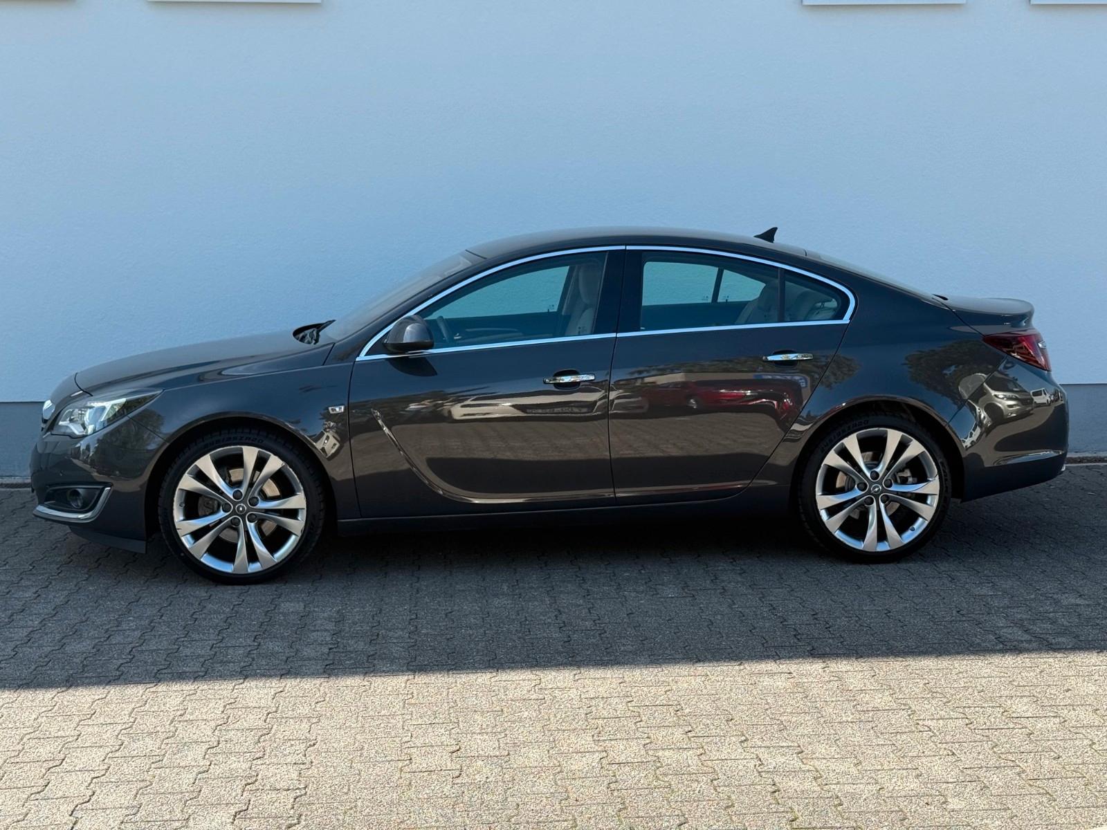 Opel Insignia A Lim. Innovation Allrad, Navi, Leder