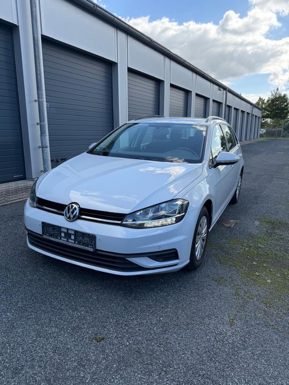 Image of Volkswagen Golf