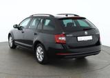 Skoda Octavia Combi 2.0 TDI DSG Tour LED Navi Tempomat - Skoda Octavia Tour mit Diesel-Antrieb