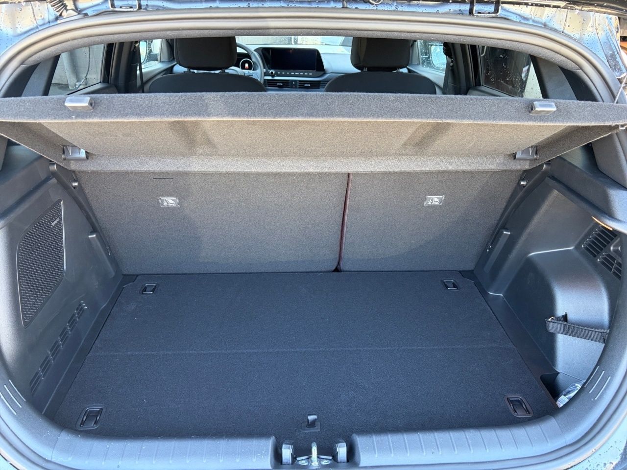 Fahrzeugabbildung Hyundai i20 BLACKLINE *KLIMAA*CARPLAY*SHZ*LHZ*NAVI*