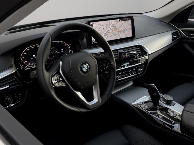 Foto Nummer 7: BMW 530e