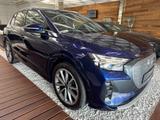 Audi Q4 45 E-tron AHK HUD quattro S Sitze Sline SONOS - Audi Q4 aus 2023