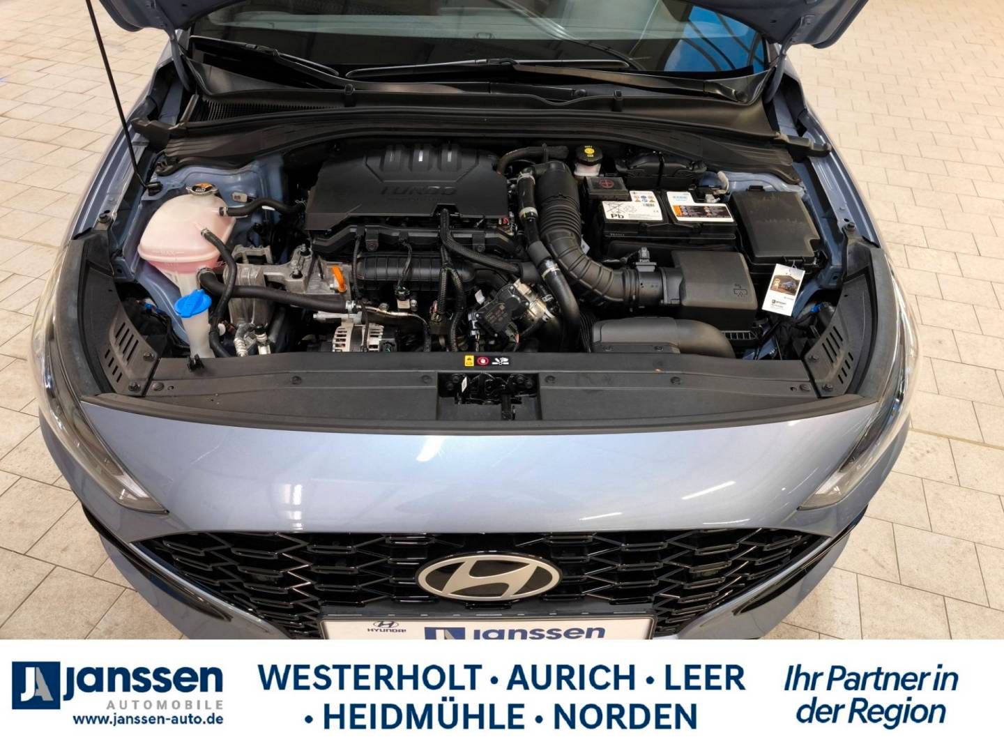 Fahrzeugabbildung Hyundai i30 Kombi ADVANTAGE